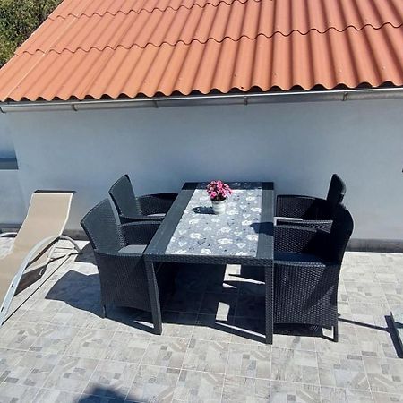 Milijana Apartments Rab Раб Екстер'єр фото